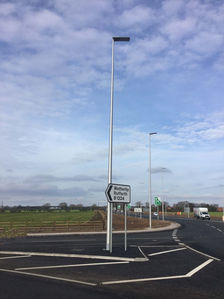 Case Study Wetherby Road RoundaboutLighting Columnswetherbyroad